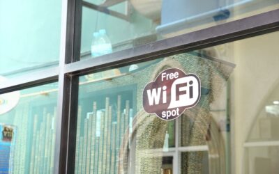 Vos clients sont  précieux : accueillez-les avec le WiFi